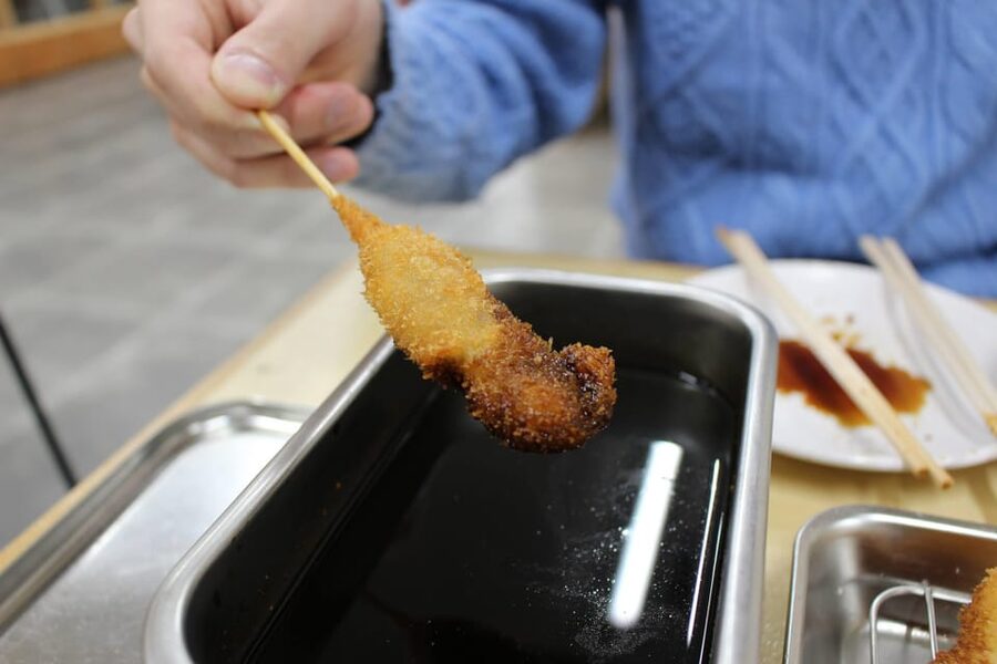 Osaka: 2-Hour Local Street Food Tour – Dotonbori & Namba - What the guides add to the experience