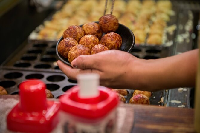 Osaka 2 Hour Local Street Food Tour in Dotonbori and Namba - Why this short Osaka food walk works