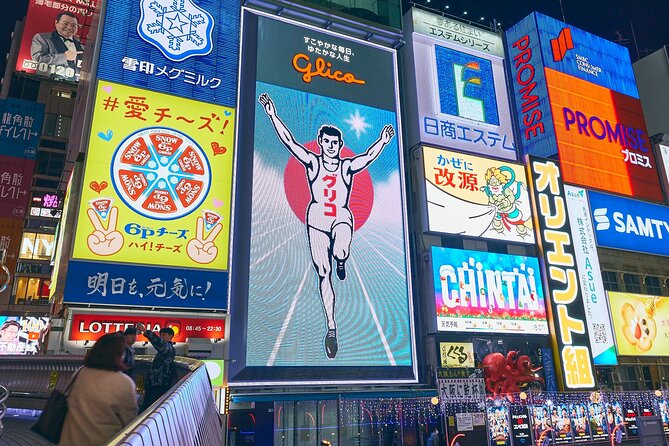 Osaka 2 Hour Local Street Food Tour in Dotonbori and Namba - Guide communication and group comfort