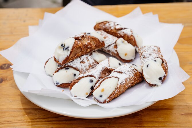 Palermo Original Street Food Walking Tour by Streaty - The final stop: gelato in summer, cannoli in winter