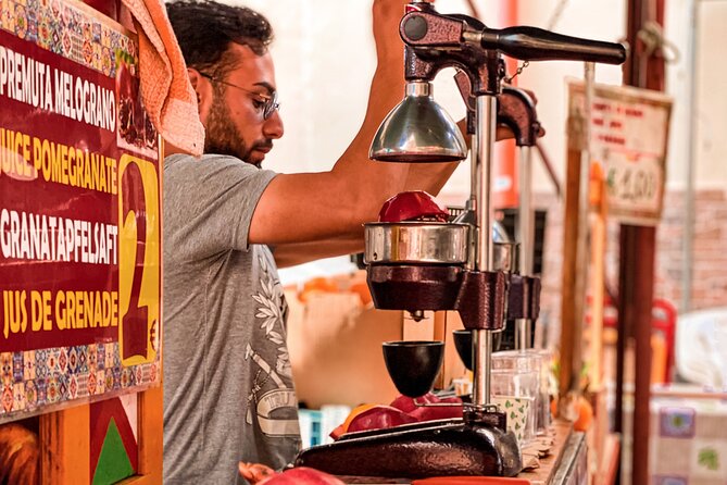 Palermo Private Street Food Tour: A Culinary Journey with a Chef - Vucciria: the final market and a last round of flavors