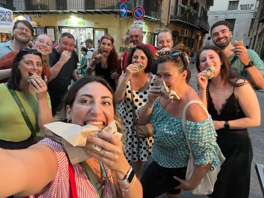 Palermo: Small Group Night Street Food Tour - What the small group adds
