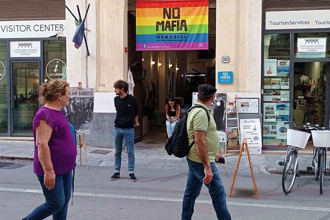 Palermo Street Food tour: art, history and ancient markets - Piazza Olivella, archaeology, and puppet theater