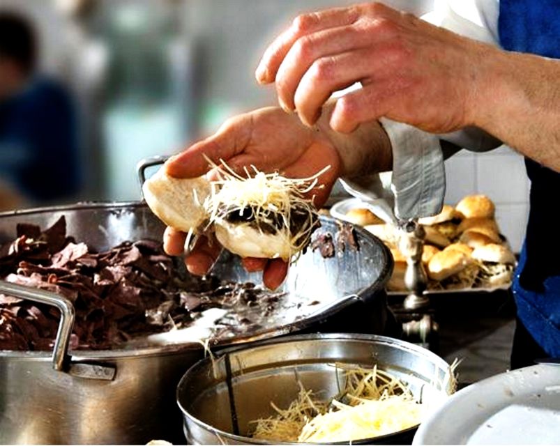 Palermo: Street Food Tour in Ballarò and Vucciria Markets - Practical details before you go