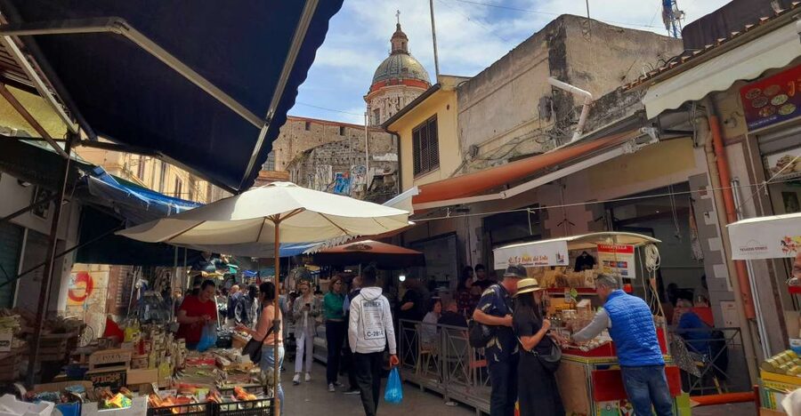 Palermo: Street Food Tour in Ballarò and Vucciria Markets - Starting at Palermo Cathedral at 10:30
