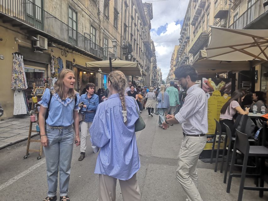 Palermo: Street Food Walking Tour with Local Guide & Tasting - What you eat at the three food stops