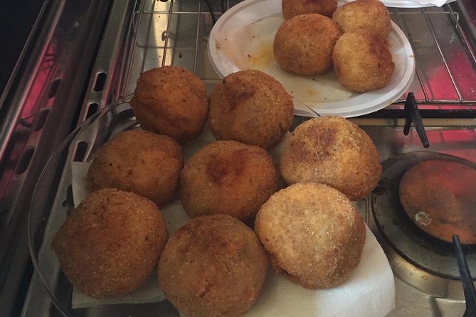 Palermo Walking Tour and Street Food - Via Beati Paoli and Palermo’s darker tales