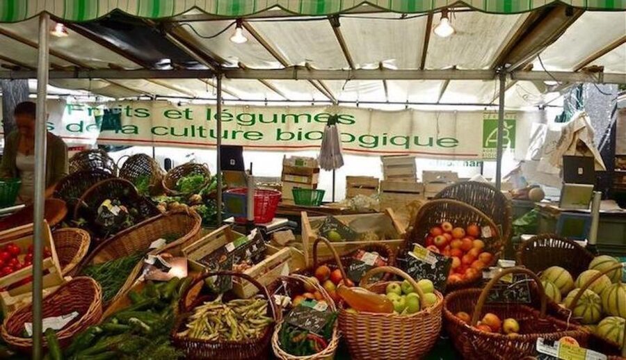 Paris: Food Market Tour in Bastille - Walking through Cour Damoye and Bastille’s side streets