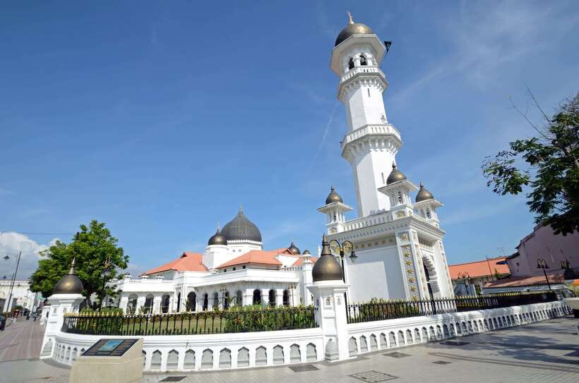 Penang: Trishaw Ride and Hawker Center Food Tour - Key points to know before you book