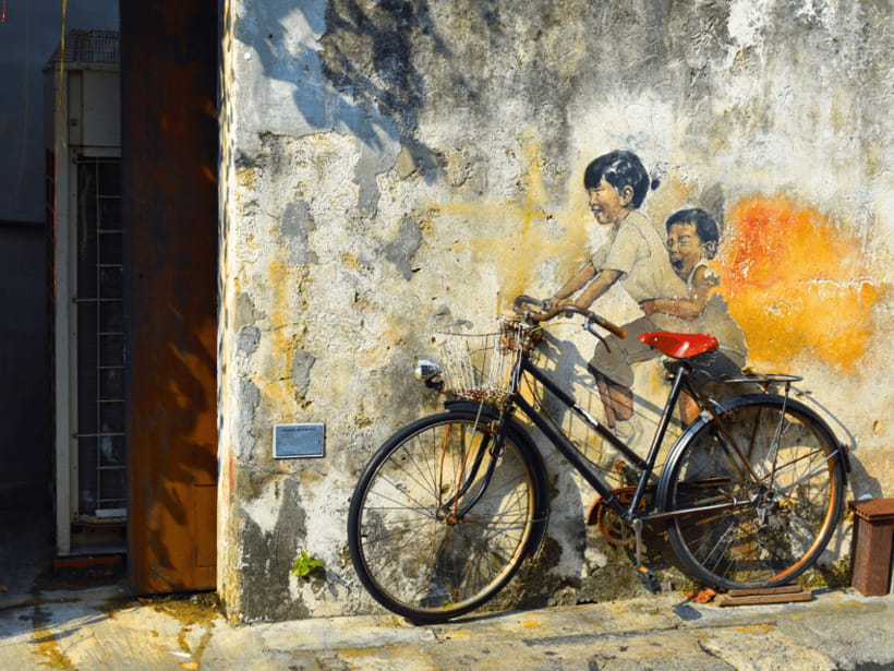 Penang: Trishaw Ride and Hawker Center Food Tour - The October 2025 Nine Emperor Gods Festival version