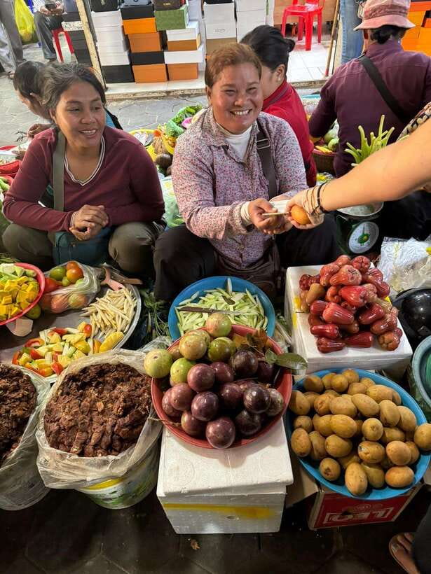 Phnom Penh's Ultimate Street Food Tour by Tuk Tuk - Kandal Market area: small stalls and local eating habits