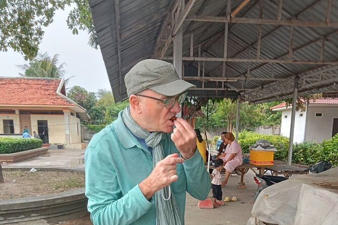 Phnom Penh Street Food Tour - The first old dish and Cambodian folklore