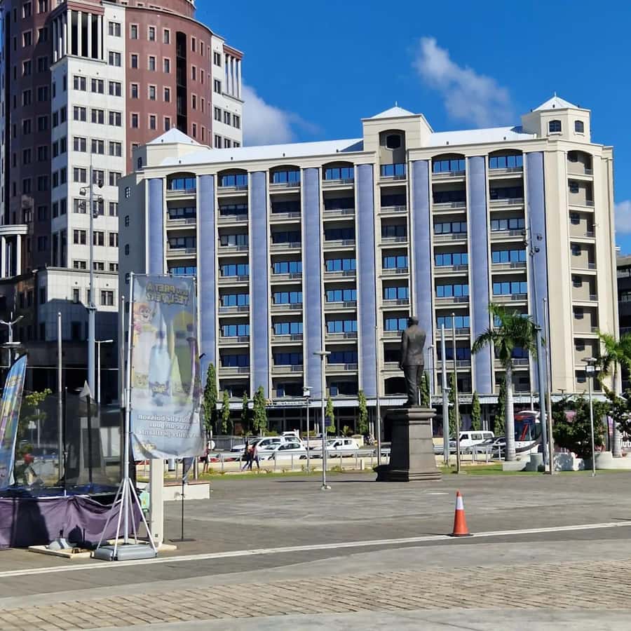 Port Louis: City Tour with Street Food Tasting - Key points to know before booking