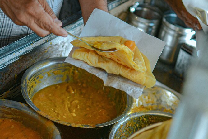 Port Louis Street Food and Cultural Walking Tour - Jummah Mosque and Two More Mauritian Snacks