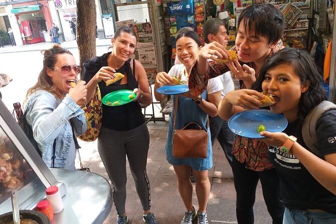 Private Half-Day Traditional Markets Street Food Tour in Mexico City - Jamaica Market, flowers, plants, and food stalls