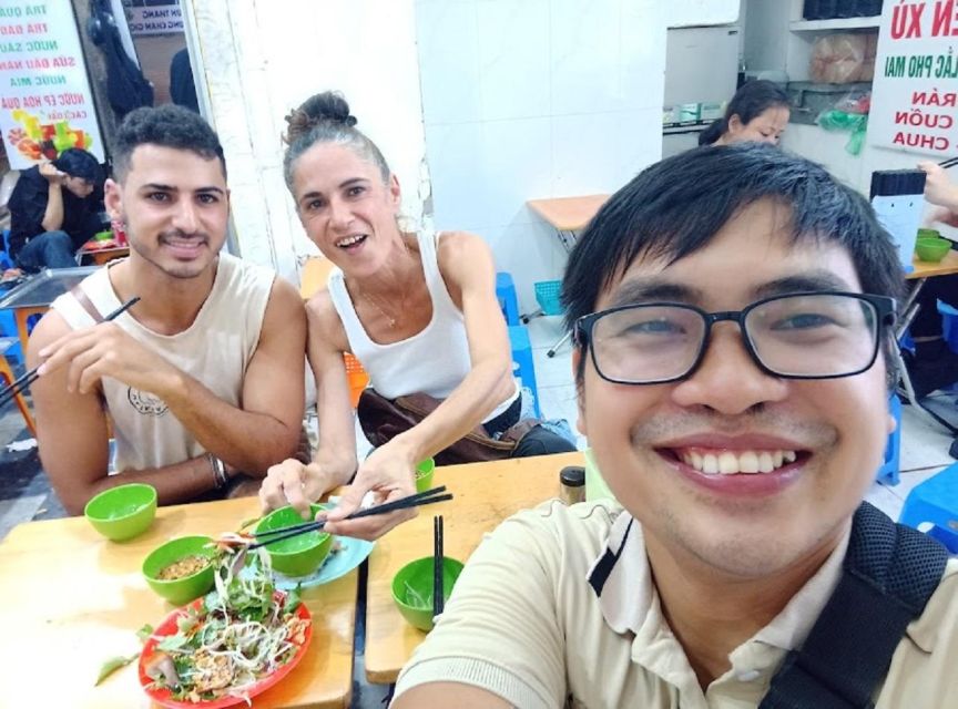 Private hidden Hanoi street food walking tour with a local - Nom bo kho brings a different texture