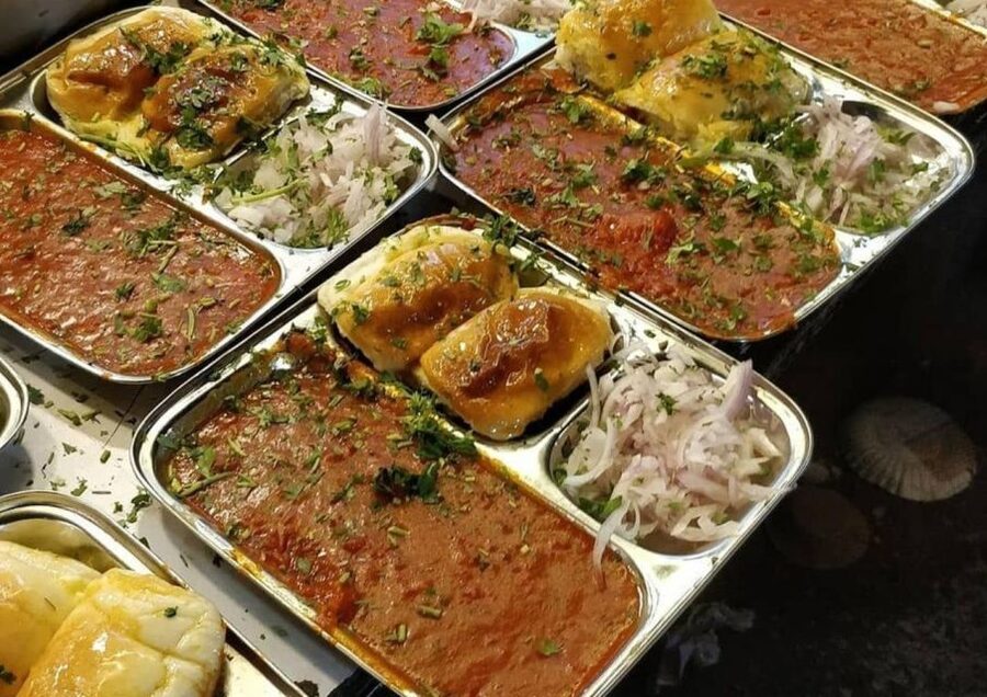 Private Mumbai Street Food Tasting Tour - Samosa and vada pav for familiar comfort