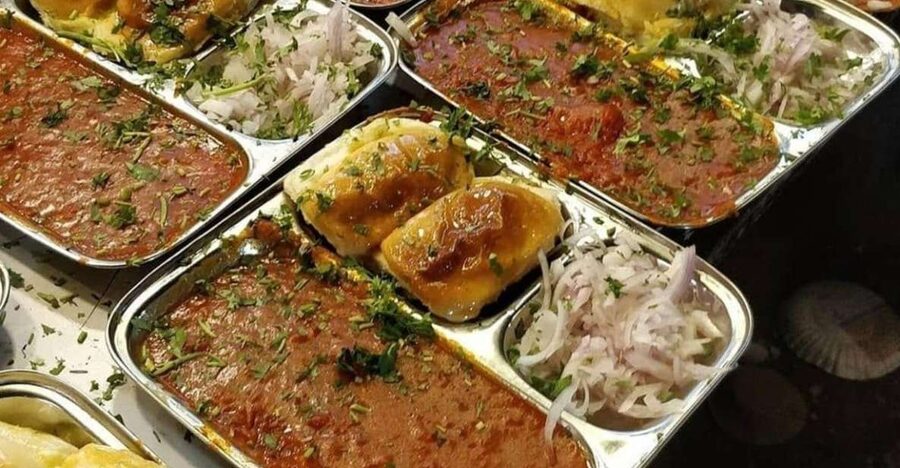 Private Mumbai Street Food Tasting Tour - What the guides add to the experience