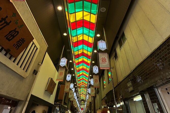 Private Nishiki Market Food & Sake Tour by Young Local Guides - Entering the market for Kyoto specialties