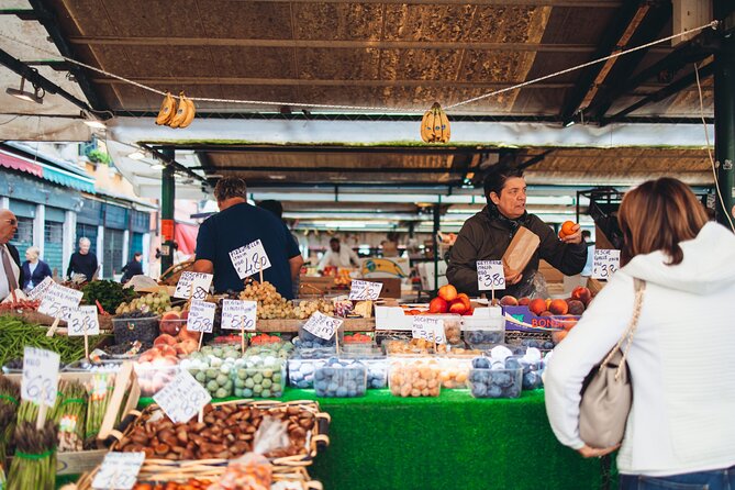 Private Venice Street Food Tour with a Sommelier - What makes this Venice food walk special