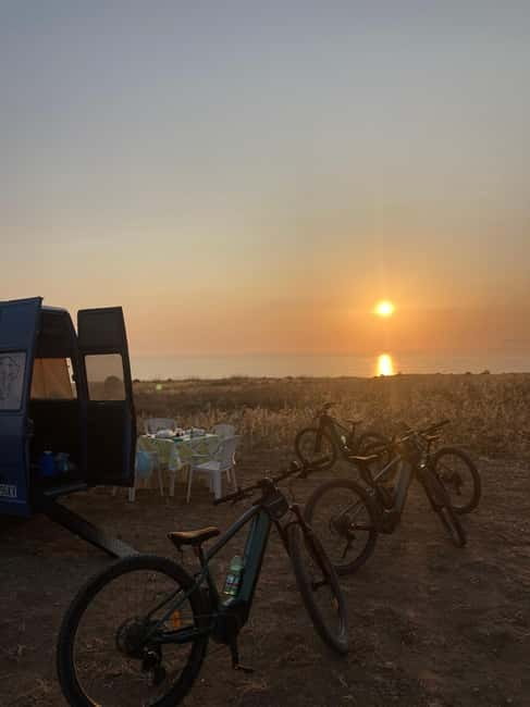 Punta Bianca Adventure: E-bike & Street Food in Sicily's wild nature - Who will get the most from this outing?
