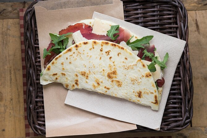 Rimini: Sunset Food & Drinks Tour by Do Eat Better - Piadina at Castel Sismondo