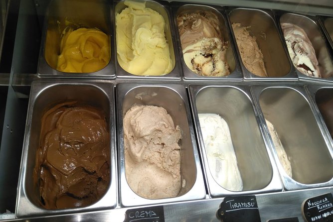 Roman Food Tour with Visit to the Trionfale Food Market - The guides make a real difference