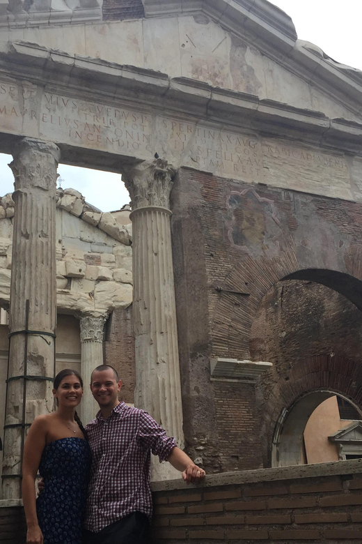 Rome: Campo de Fiori & Ghetto Street Food Sightseeing Tour - Fried artichoke and Roman-Jewish cooking