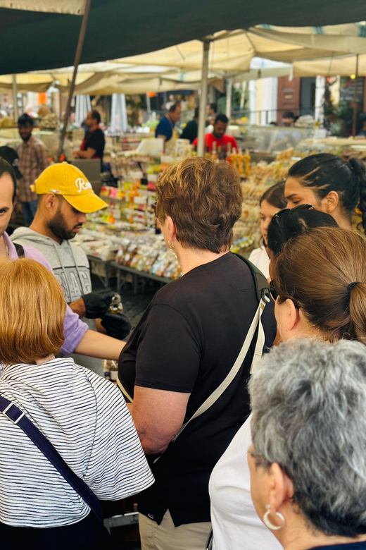 Rome: Jewish Quarter and Campo de' Fiori Street Food Tour - Entering The Roman Jewish Quarter