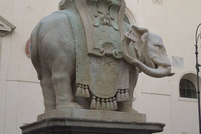 Rome Street Food Tour - History, Craft and Authentic Taste - Largo Argentina puts Caesar’s death in context