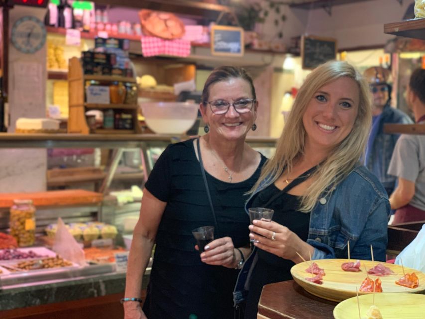 Rome: Trastevere Quarter Street Food Tour with Sightseeing - Trastevere food tastings and Piazza Trilussa
