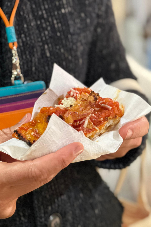 Rome: Trastevere & Tiber Island Street Food Tour at Sunset - Timing, comfort, and possible changes