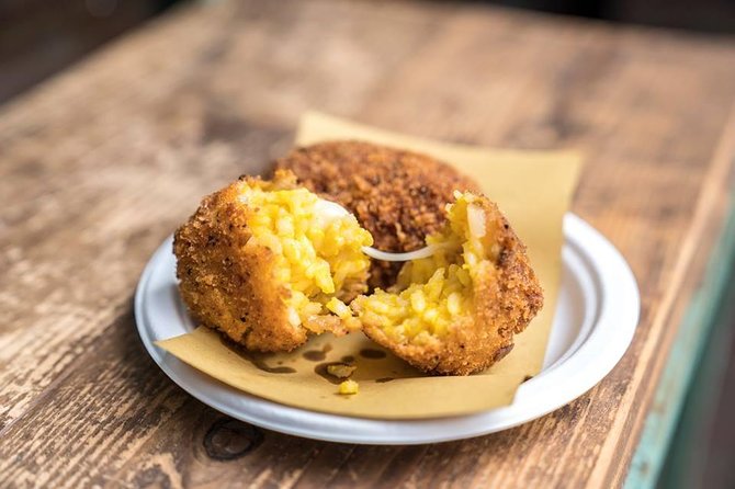 Rome: Ultimate Street Food Tour in the Old Town by Do Eat Better - Via della Scrofa for cheese, cured meats, and wine