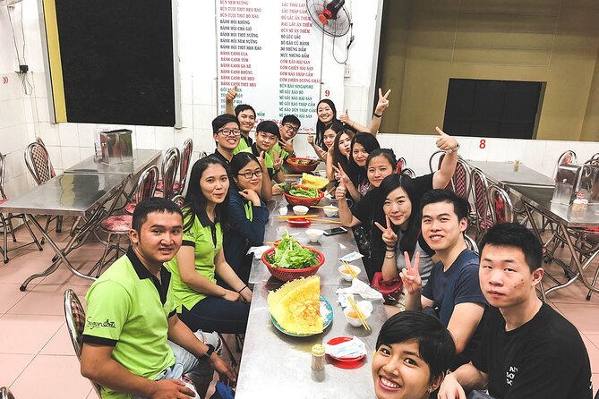 Saigon city tour & Street food - Old apartments and local street life