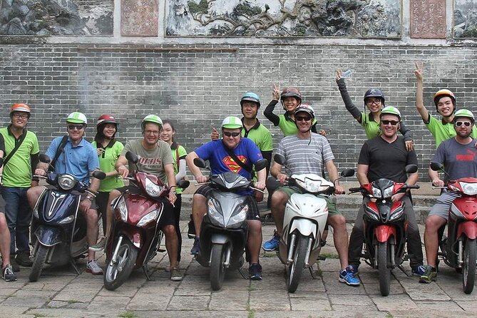 Saigon city tour & Street food - District 5, local fashion, and a different Saigon