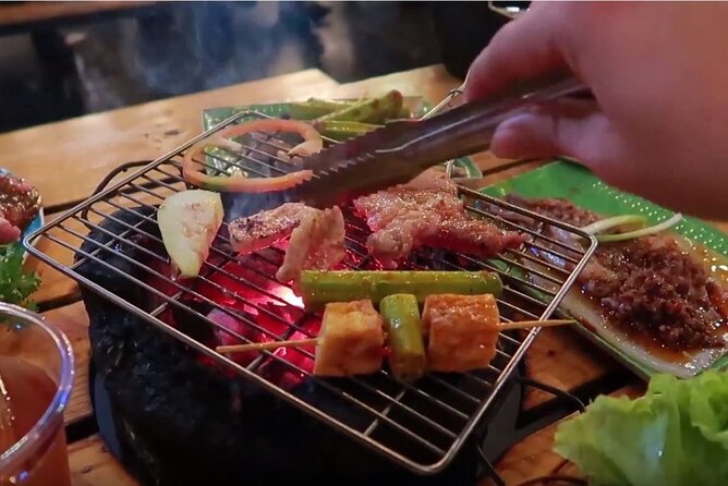 Saigon city tour & Street food - Starting at 203 Đề Thám in District 1