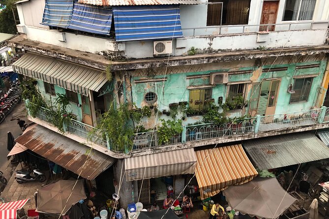 Saigon Morning And Afternoon Adventure Street Food Tour by Vespa - Thien Hau Temple and the Chinese-Vietnamese quarter