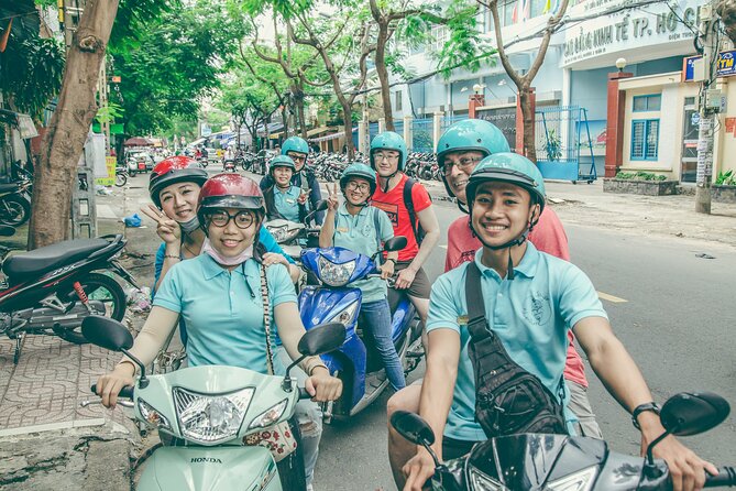 Saigon Sightseeing & Street Food Tour By scooter with Student - Starting at Nguyen Du and heading beyond District 1
