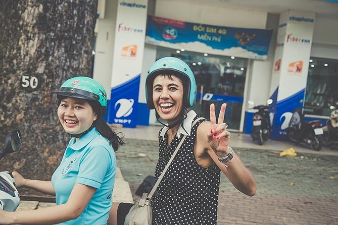 Saigon Sightseeing & Street Food Tour By scooter with Student - Timing matters more than you might expect