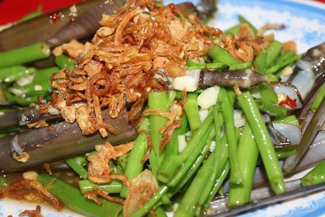 Saigon Street Food & Hidden Gems Tour: Live Like a Local - Grilled Beef Wrapped in Betel Leaf