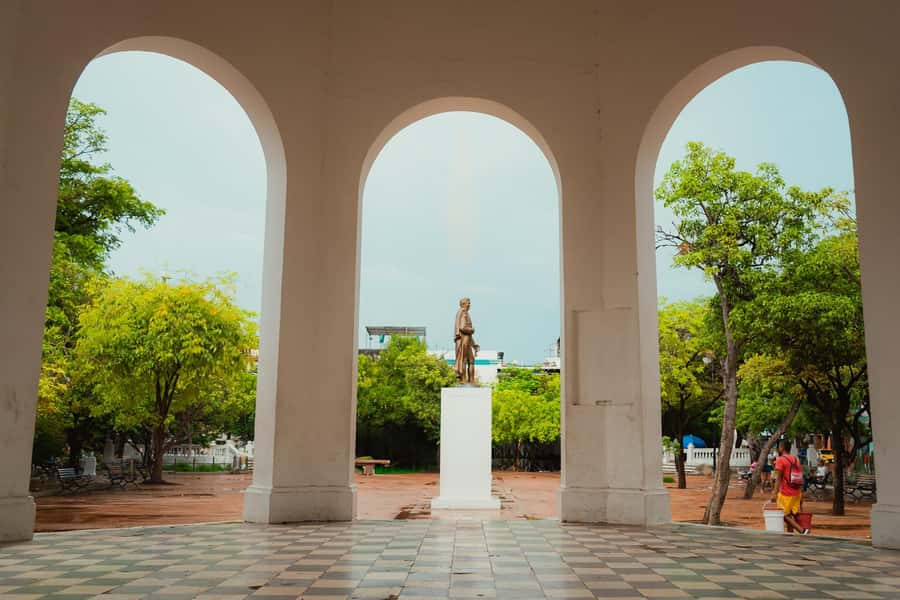 Santa Marta Street Food Tour - The food hub beside Santa Marta Cathedral