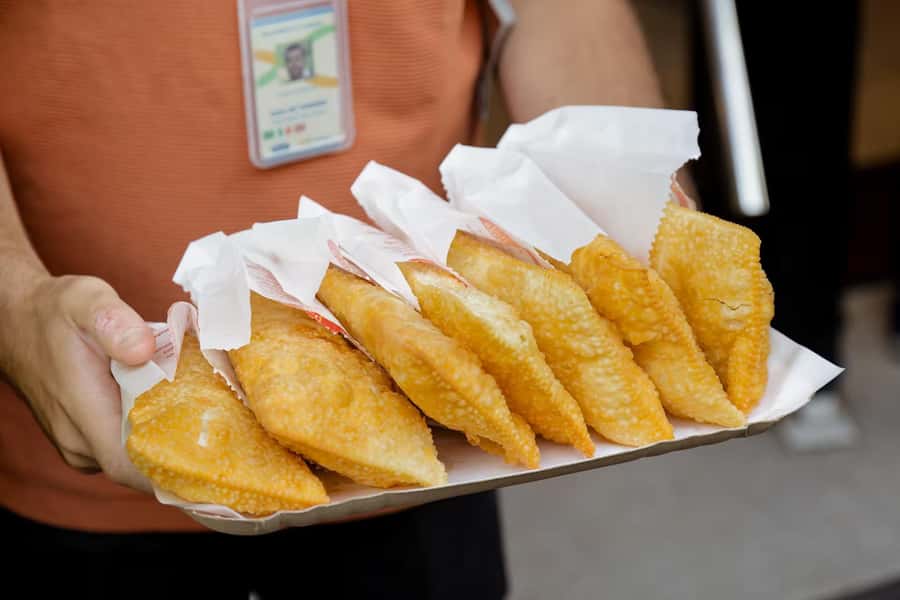 São Paulo: Liberdade Street Food Tour - Why Liberdade makes such a good food-tour setting