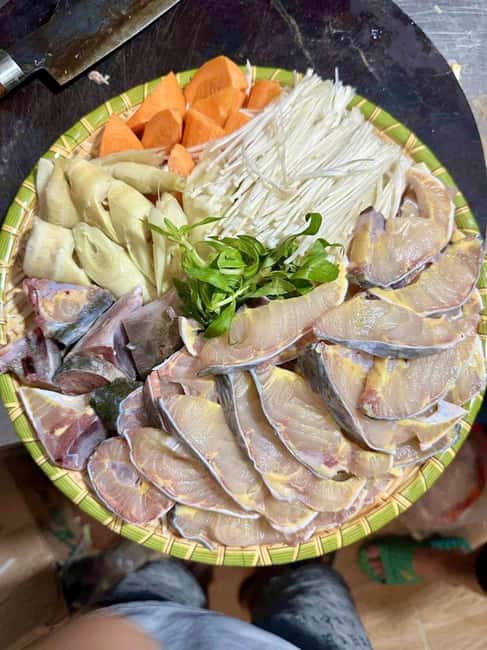 Sapa Night Market Experience – BBQ, Hotpot & Black Chicken - Who will enjoy this Sapa evening most