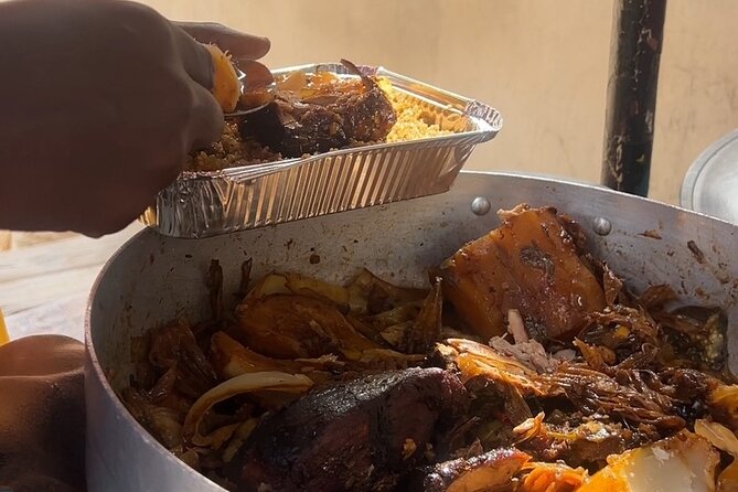 Senegalese Street Food Tour in Dakar - Five courses, but not a fixed script