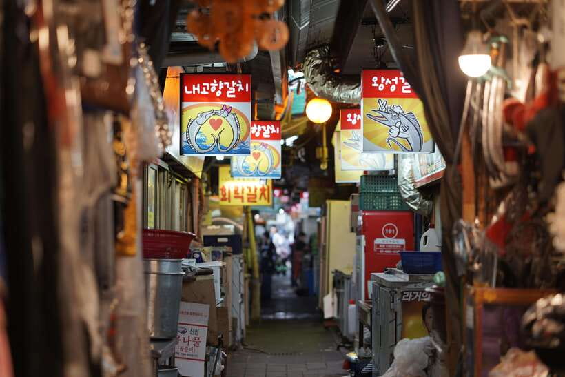 Seoul: Guided Street Food Tour at Namdaemun Market - Is $43 a fair price?