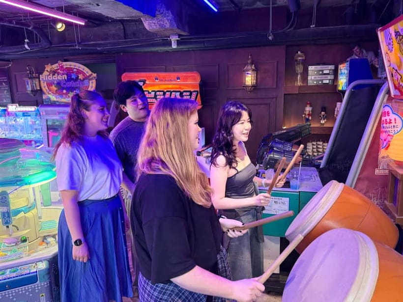Seoul: Jongno 3-Ga and Ikseon-Dong Tour with Street Food - What the guide adds to the evening