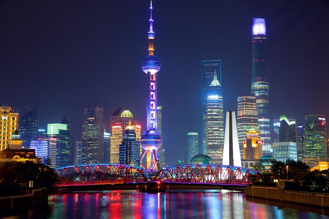 Shanghai Evening Tour: Huangpu River Cruise and Street Food - Five things to know before you book