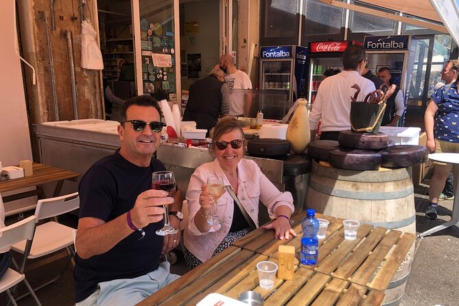 Sicilian Food tour and wine tasting in Ortigia in Syracuse - Wine tasting with local food