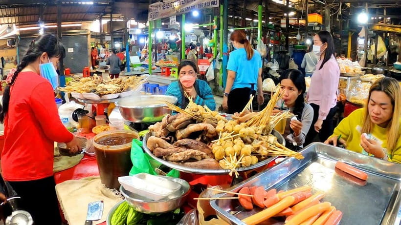 Siem Reap Street Foods Tour by Tuk Tuk with Personal Guide - Preah Ang Chek Preah Ang Chorm Shrine