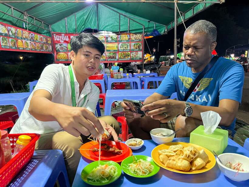 Siem Reap: Tonle Sap and Kampong Phluk Tour with Street Food - Leaving Siem Reap at 2:00 pm